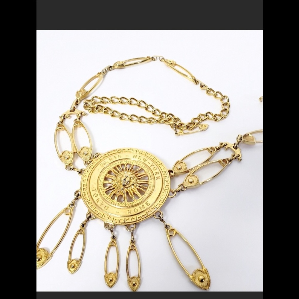 Vintage gold link belt